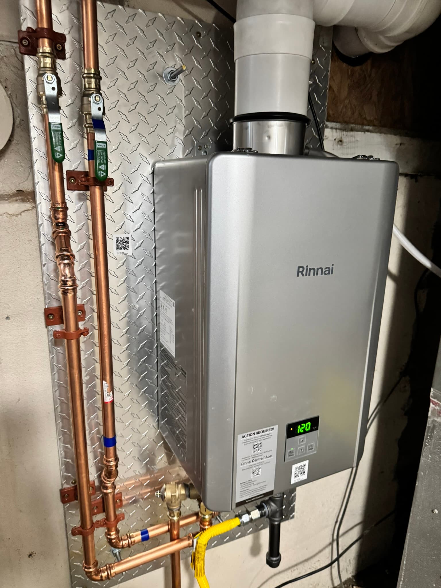 Rinnai tankless water heater installation in Denver